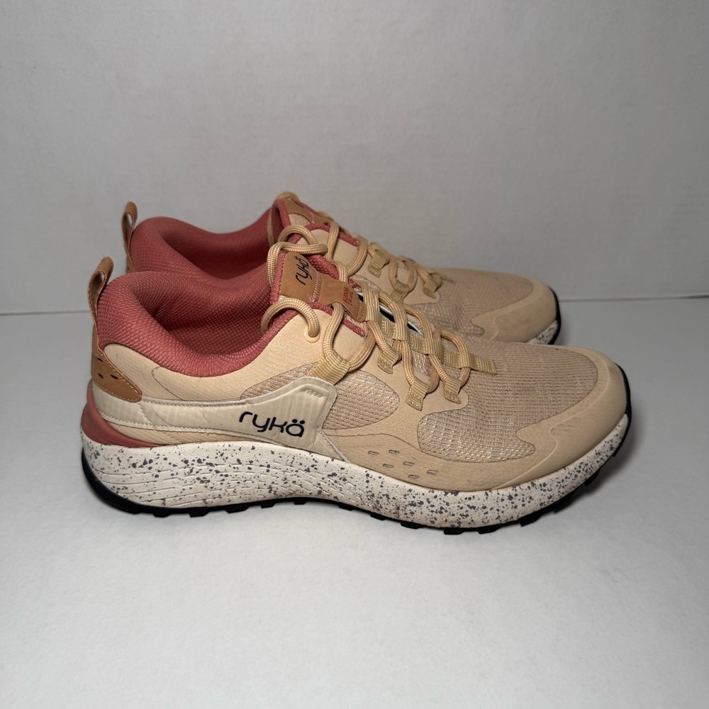 Ryka Kudos Trail Sneakers 9.5